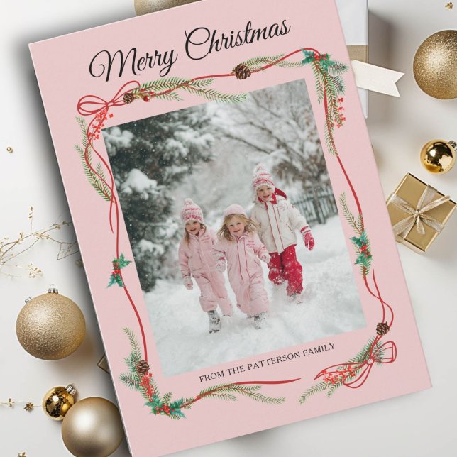 Cartes Pour Fêtes Annuelles Frontière rouge Festif -1 Photo Rose Dusty (Festive Red Bow Border -1 Photo Dusty Pink Christmas Holiday Card)
