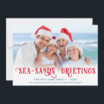 Cartes Pour Fêtes Annuelles Funny Beach Christmas Coastal<br><div class="desc">Commande rapide et facile ! Célébrer un Noël côtier ou aller à la plage pour les vacances? Vous apporterez un sourire aux visages de vos amis et de votre famille lorsque vous leur envoyez ce carte photo "Salutations sur les sables de mer". Doté d'un jeu de mots amusant, ce design...</div>