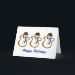 Cartes Pour Fêtes Annuelles Gite Snowman Cookie Noël Hanoukka<br><div class="desc">Les cartes présentent une illustration originale d'un cookie en forme de bonhomme de neige. Idéal pour envoyer des salutations de vacances! Cette illustration de Chanukah est également disponible sur d'autres produits. Ne vois-tu pas ce que tu cherches ? Vous avez besoin d'aide pour la personnalisation ? Contactez Rebecca pour avoir...</div>
