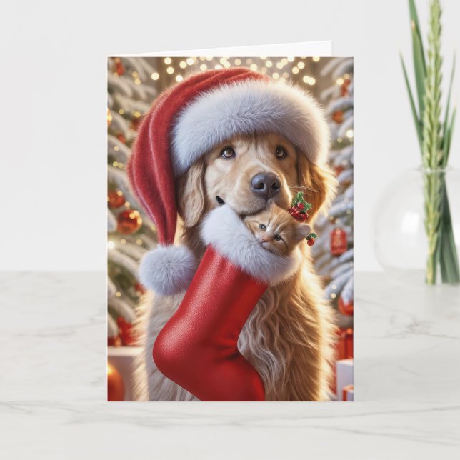 Cartes Pour Fêtes Annuelles Golden Retriever avec un chaton dans une prise (Devant)