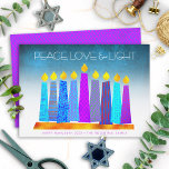 Cartes Pour Fêtes Annuelles Hanoukka Boho bougies Peace Love Light Turquoise<br><div class="desc">"Paix, amour et lumière." Une illustration ludique, moderne et artistique de bougies motifs de saumons dans une menorah vous aide à inaugurer les vacances de Hanoukka. Des bougies bleues assorties de motifs de fausse feuille colorés recouvrent un dégradé turquoise en arrière - plan texturé blanc. Faux motif de diamant rose...</div>