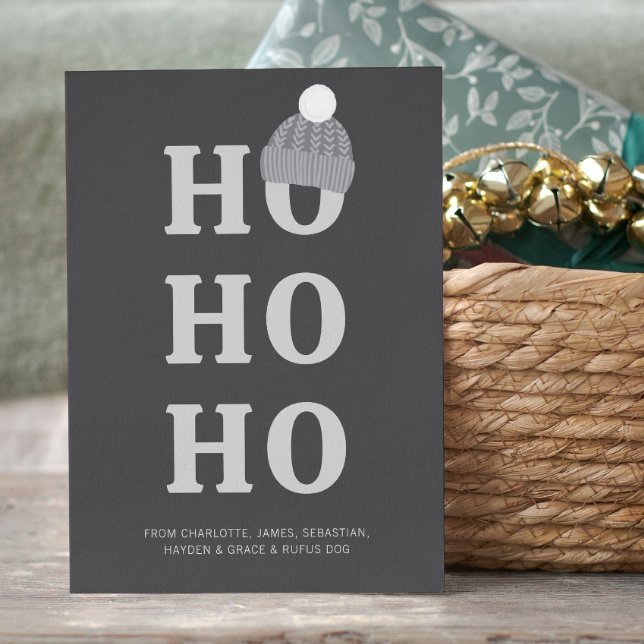 Cartes Pour Fêtes Annuelles Ho Ho Ho Noël personnalisé (Ho Ho Ho Christmas Personalized Holiday Card by Ricaso. Cute woollen bobble hat on a Ho Ho Ho card)