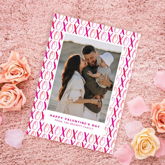 Cartes Pour Fêtes Annuelles Hugs & Kisses (XOXO) Modern Photo Valentine's Day (Créateur téléchargé)