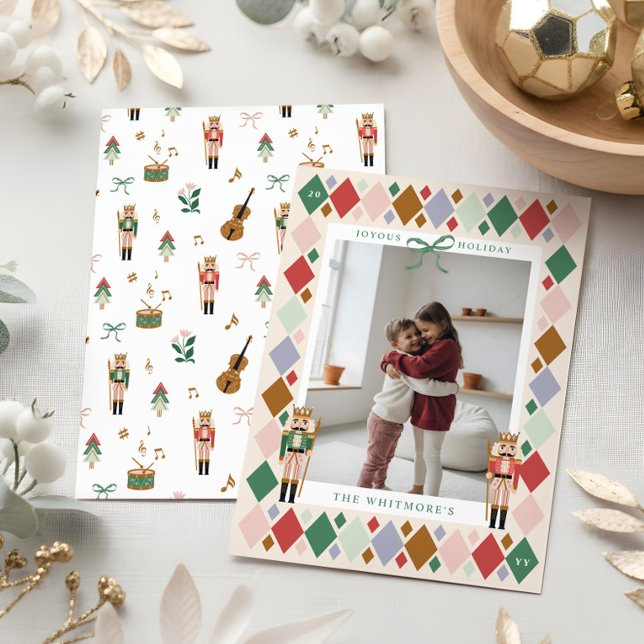 Cartes Pour Fêtes Annuelles Jacquard de noisette moderne Diamant Motif Photo (Modern Nutcracker Argyle Diamond Pattern Photo Holiday Card)