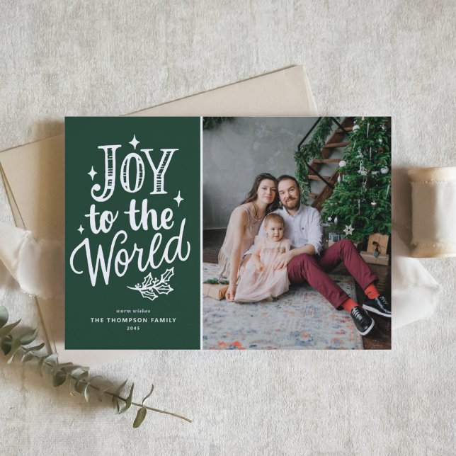 Cartes Pour Fêtes Annuelles Joie Verte Au Monde Photo Carol De Noël (Celebrate the season with this customizable green "Joy to the World" photo Christmas card.)