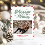 Cartes Pour Fêtes Annuelles Joyeuses Vibes Amusantes Retro Photo Noël<br><div class="desc">Joyeuse Vibes Amusante Retro Photo de Noël</div>