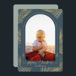 Cartes Pour Fêtes Annuelles Joyeux Noël Gold Palm Blue Beach Photo<br><div class="desc">Une carte de Noël moderne avec un message traditionnel de Noël Joyeux. Personnalisez avec vos noms et votre photo préférée. Si vous avez besoin d'aide, veuillez me contacter (Maria) en utilisant le bouton de contact ci-dessous ou directement à info@the52edit.com ... Heureux de vous aider! Couleur rouille en terre cuite Image...</div>