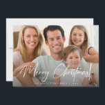Cartes Pour Fêtes Annuelles Joyeux Noël moderne photo personnalisée<br><div class="desc">Célébrez la saison des Fêtes avec notre Carte de Vacances Photo Personnalisée Moderne Joyeux Noël. Cette carte unique et tendance design vous permet de présenter votre photo préférée et d'ajouter une touche personnalisée à vos salutations de vacances. La mise en page de collage moderne combine magnifiquement votre photo choisie avec...</div>