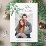 Cartes Pour Fêtes Annuelles Joyeux Noël photo romantique<br><div class="desc">Cette carte de Noël simple est décorée de feuilles de mistletoe d'aquarelle et de baies. Facilement personnalisable avec votre nom et votre photo. Aquarelle originale © Michele Davies.</div>