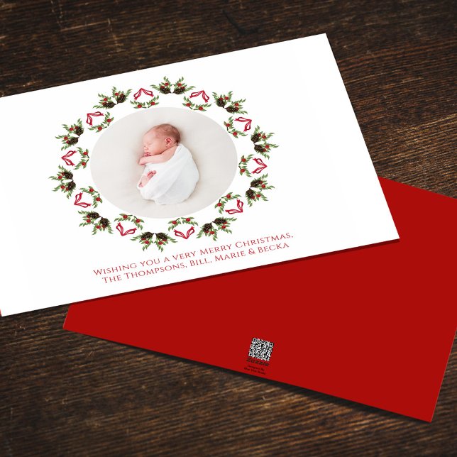 Cartes Pour Fêtes Annuelles Joyeux Noël une photo rouge et vert (Christmas holiday greenery and pine cones wreath mandala design single photo card. )