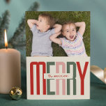 Cartes Pour Fêtes Annuelles Joyeux script Vintage Photo Noël<br><div class="desc">Faites votre joyeux script Vintage Photo Christmas Holiday Card pour la saison de Noël. DM si vous avez besoin d'aide !</div>