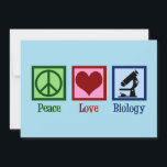 Cartes Pour Fêtes Annuelles La biologie de l'amour pour la paix<br><div class="desc">Une carte de Noël biologiste mignonne avec un signe de paix,  un coeur et un microscope pour étudier les organismes et la biologie. Un professeur de biologie cool ou une carte de vacances pour professeur.</div>