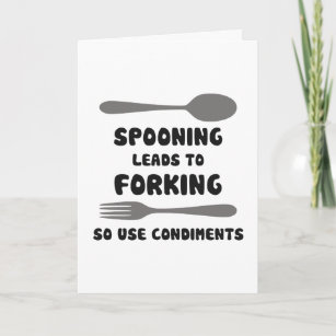 Cartes Pour Fêtes Annuelles Le Spooning Conduit À L'Utilisation De Condiments 