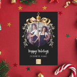 Cartes Pour Fêtes Annuelles Logo de la photo de l'équipe en or noir de Noël<br><div class="desc">Cartes de Noël personnalisées pour les entreprises Célébrez la saison avec nos cartes de Noël noir-arrière - plan sophistiquées, conçues spécialement pour les entreprises. Personnalisez avec la photo et le logo de votre entreprise encadrés dans un arbre de Noël doré, bauble pour un look festif et professionnel. Ajoutez votre nom...</div>