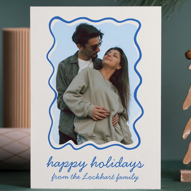 Cartes Pour Fêtes Annuelles Main agitée Tirée Funky Whimsical Frontière Photo (wavy doodle hand drawn border photo holiday christmas card modern whimsical funky eclectic fun cute)