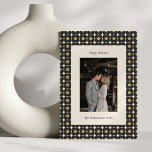 Cartes Pour Fêtes Annuelles Mariage floral en or noir rétro mi-siècle<br><div class="desc">Retro Mid Century Bold Black Gold Floral Mariage Noël Carte</div>
