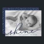 Cartes Pour Fêtes Annuelles Marine | Shine Script Hanoukka Photo<br><div class="desc">Partagez vos salutations de vacances avec ces cartes photos Hanoukka chic avec votre photo préférée à fond saigné horizontal ou orienté paysage. "Shine" apparaît comme un texte bleu marine superposé dans une élégante typographie de script à lettres manuscrites. Personnalisez avec vos noms et l'année en bas. Les cartes sont inversées...</div>