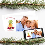 Cartes Pour Fêtes Annuelles Mele Kalikimaka Photos de Fête d'Ananas Floral<br><div class="desc">Carte photo de Noël Mele Kalikimaka Ananas et Poinsettia avec votre photo et texte avec notre étonnante aquarelle ananas et poinsettia design. Facile à customiser avec du texte,  des polices et des couleurs. Veuillez nous contacter à cedarandstring@gmail.com si vous avez besoin d'aide pour la conception ou les produits correspondants.</div>