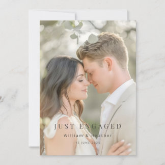 Cartes Pour Fêtes Annuelles Minimal Just Engaged Photo Announcement