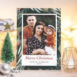Cartes Pour Fêtes Annuelles Mistletoe Winter Foliage Joyeux Noël 2 Photo<br><div class="desc">Envoyez vos salutations de la saison avec cette "Carte de vacances de Noël Merry Greenery Mistletoe". (1) Pour plus de personnalisation, cliquez sur le lien "customiser plus loin" et utilisez notre outil de conception pour modifier ce modèle. (2) Si vous préférez les papiers plus épais / Finition mat, vous pouvez...</div>