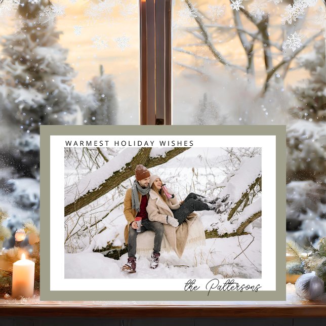 Cartes Pour Fêtes Annuelles Modern Minimalist Warm Sage Green Photo Christmas (Créateur téléchargé)