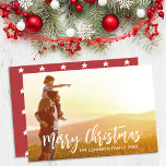 Cartes Pour Fêtes Annuelles Modern Rustic Stars Christmas Holiday Photo Card<br><div class="desc">Personalize with your custom photo and message on the front of this elegant modern Christmas photo card. The back of the card has a whimsy star pattern design on a festive red background.</div>