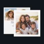 Cartes Pour Fêtes Annuelles Moderne, Bordure blanche minimale avec 3 photos au<br><div class="desc">Un design simple qui comprend 1 photo sur le devant dans un design de galerie avec une bordure blanche. Le dos comprend 2 photos supplémentaires et un espace pour un message de vacances. Un excellent moyen d'afficher vos photos carrées de votre compte en ligne. Ajoutez une photo carrée pour créer...</div>