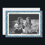 Cartes Pour Fêtes Annuelles Motif Art déco moderne en Blue Hanoukka Photo<br><div class="desc">Lignes art déco tendance,  moderne et simple motif en bleu et blanc pour Hanoukka,  personnalisées avec votre nom et votre photo.</div>