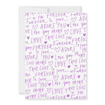 Motif de coeurs gribouillés à l'amour violet écrit