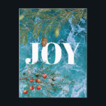 Cartes Pour Fêtes Annuelles Noël été Ocean Beach Joie Noël<br><div class="desc">Cassant des vagues d'océan bleu profond dans l'arrière - plan avec des conifères et des baies de Noël encadrant le mot "JOY". Un magnifique design côtier sur le thème de Noël idéal pour Noël en été ou les fêtes de Noël côtières.</div>