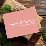 Cartes Pour Fêtes Annuelles Noël rose pâle | Simple nettoyage minimaliste<br><div class="desc">Simple et élégant "joyeux noël" citation carte de voeux avec typographie moderne en blanc sur un arrière - plan rose sombre dans un style minimaliste scandinave "scandi". La carte peut être facilement personnalisée avec votre propre salutation de vacances, nom de famille et année pour faire une carte de vacances vraiment...</div>