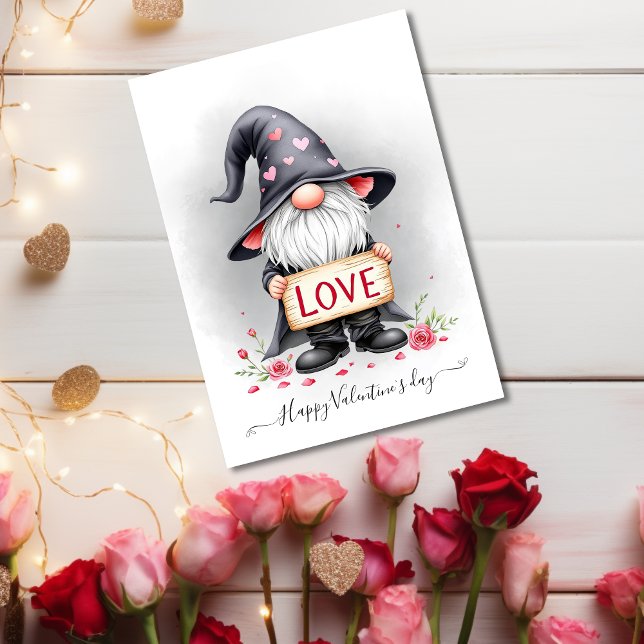 Cartes Pour Fêtes Annuelles Noir Gnome Avec Symbole D'Amour Valentines (Black Gnome With Love Sign Valentines Holiday Card)