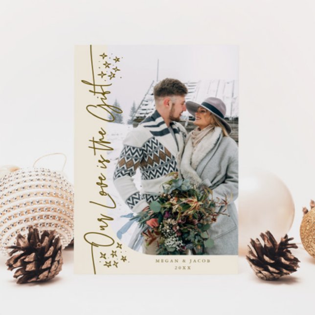 Cartes Pour Fêtes Annuelles Notre cadeau d'amour Noël Créme photo nouvellement (Créateur téléchargé)