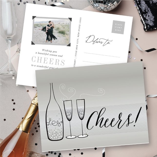Cartes Pour Fêtes Annuelles Nouvel An Champagne Argent Bubbly Élégant (Silver Champagne Cheers Bubbly Stylish New Year Holiday Postcard @ fat_fa_tin)