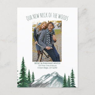 Cartes Pour Fêtes Annuelles Nouvelle maison en forêt montagneuse Photo à démén