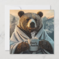 Ours en robe tenant de la Mug de café