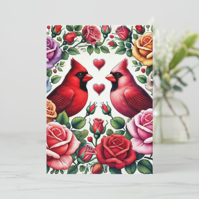 Cartes Pour Fêtes Annuelles Paire de cardinaux au milieu de Roses dynamiques (Debout devant)