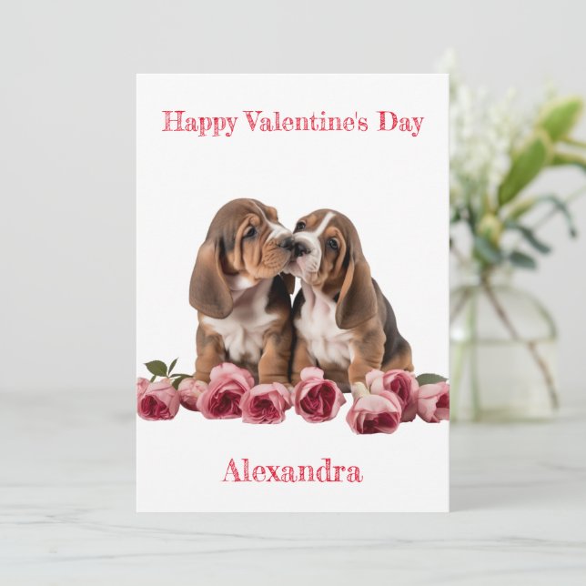 Cartes Pour Fêtes Annuelles Paire personnalisée de Basset Hound Puppies Valent (Debout devant)