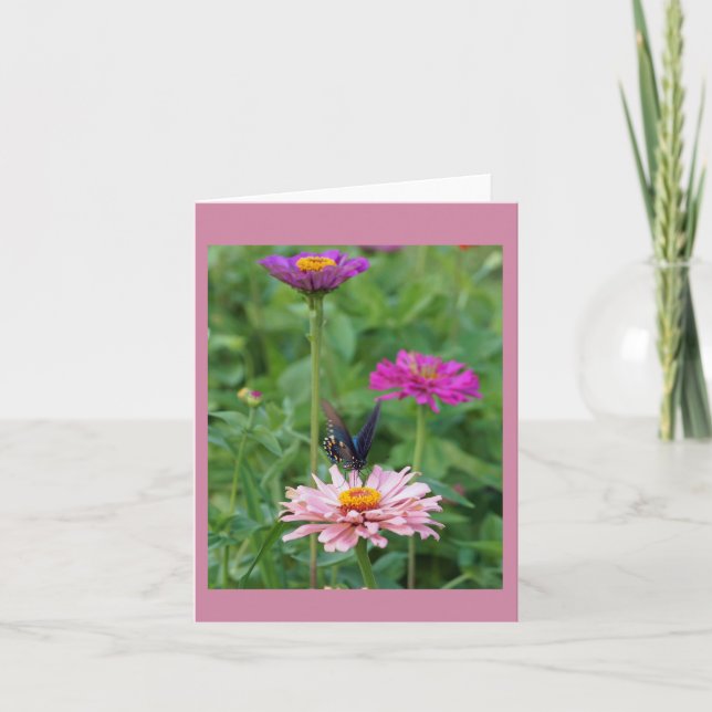 Cartes Pour Fêtes Annuelles Papillon dans le jardin (Devant)