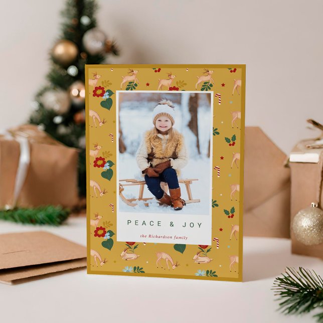Cartes Pour Fêtes Annuelles Peace & Joy Reinder Jaune Motif Floral Photo (Peace & Joy Yellow Reindeer Floral Pattern Photo Holiday Card)