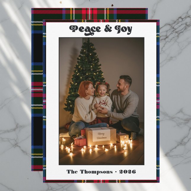 Cartes Pour Fêtes Annuelles Peace & Joy Tartan Plaid Family Christmas Photo (Peace & Joy Tartan Plaid Family Christmas Photo Holiday Card)