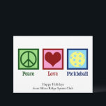 Cartes Pour Fêtes Annuelles Peace Love Pickleball Cute personnalisable<br><div class="desc">Peace Love Pickleball carte de vacances pour un joueur de pickle ball avec un joli signe de paix,  coeur,  et une balle jaune pour le sport. Personnalisez avec votre propre message Happy Holidays pour les jolies cartes de Noël des clubs sportifs.</div>