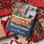 Cartes Pour Fêtes Annuelles Photo de camping-car de classe C en pain d'épices<br><div class="desc">Montrez vos photos préférées de vos vacances de camping avec cette carte de Noël amusante. Il y a des emplacements pour ajouter une photo sur le devant et deux autres au dos, ce qui la rend parfaite pour partager des photos de votre famille ou de beaux paysages que vous avez...</div>