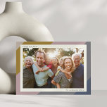 Cartes Pour Fêtes Annuelles Photo de famille géométrique moderne de Hanoukka p<br><div class="desc">Célébrez Hanoukka avec cette carte de vœux familiale élégante encadrée de blocs de couleurs pastel doux de mauve, or et ardoise. La mise en page épurée comprend votre message personnalisé et le nom de votre famille sous la photo, dans une police sans-serif moderne. Une façon fraîche et élégante d'envoyer des...</div>