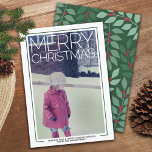 Cartes Pour Fêtes Annuelles Photo de Merry Christmas - botanical back<br><div class="desc">Une grande photo de Noël avec une bordure blanche fait un accueil de vacances moderne et audacieux. Conception du dos Le design du dos comprend un motif botanique de Noël en rouge et vert gais. Les nuances de vert coordonnent avec la fine bordure autour de l'avant de la carte. Photo...</div>