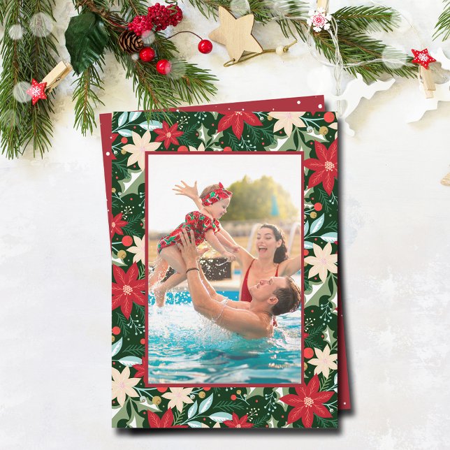 Cartes Pour Fêtes Annuelles Photo de Noël florale de Poinsettia (Stylish Poinsettias on Green Christmas Photo Cards)