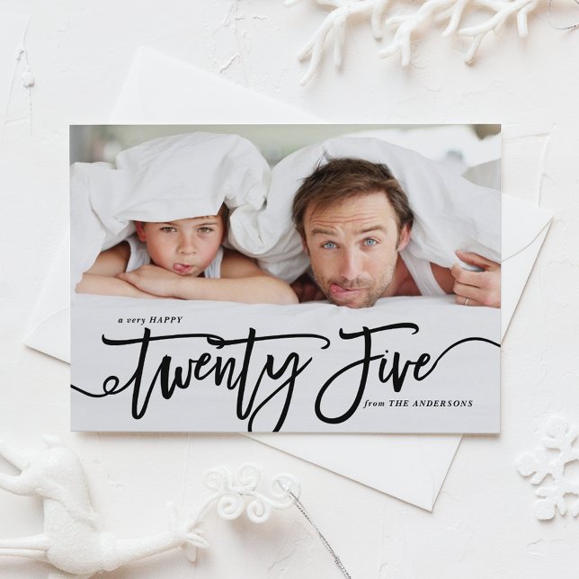 Cartes Pour Fêtes Annuelles Photo du Nouvel An noir blanc (Black White Hand Lettering Happy New Year Photo Holiday Card)
