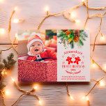 Cartes Pour Fêtes Annuelles Photo Elegant Floral Baby's First Christmas<br><div class="desc">Célébrez le premier Noël de votre bébé avec une touche d'élégance et de charme ! Notre carte postale photo Elegant Floral Baby's First Christmas est conçue pour capturer la magie de cette étape spéciale. Superbe design floral : De beaux motifs floraux dessinés à la main encadrent la photo de votre...</div>