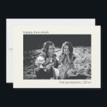 Cartes Pour Fêtes Annuelles Photo Hanoukka moderne minimaliste<br><div class="desc">Carte de vacances photo minimaliste moderne et branchée Hanoukka</div>