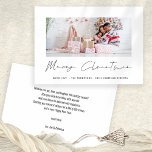 Cartes Pour Fêtes Annuelles Photo moderne Script élégant Merry Christmas Card<br><div class="desc">Photo de famille moderne Script élégant Joyeux Noël. Remplacez simplement l'exemple de photo par le vôtre et personnalisez-le avec votre salutation et vos noms en bas et à l'arrière. Joyeux Noël est dans un style manuscrit moderne. Aussi disponible en téléchargement numérique instantané imprimable ou pour envoyer en tant que carte...</div>